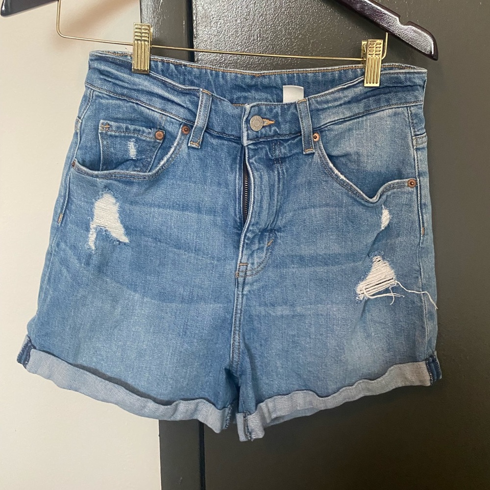 high waisted women’s shorts